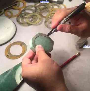 東營(yíng)手鐲加工全攻略 探尋優(yōu)質(zhì)手工坊與珠寶零售的匠心之旅